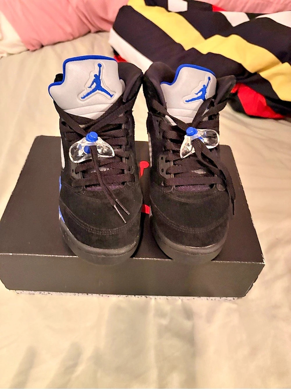 Jordan Air Jordan 5 Black & Blue Like New Sneakers